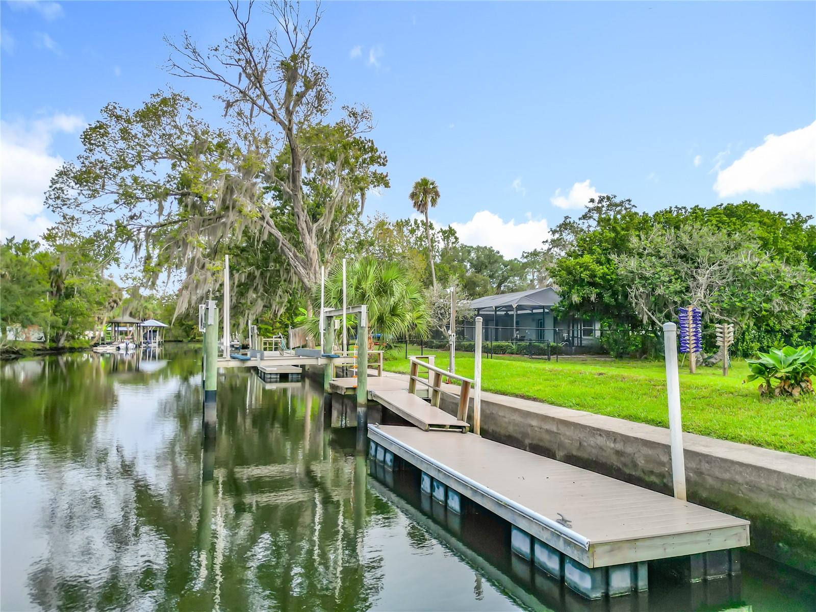 CRYSTAL SHORES ESTATES UNREC SUB - Residential