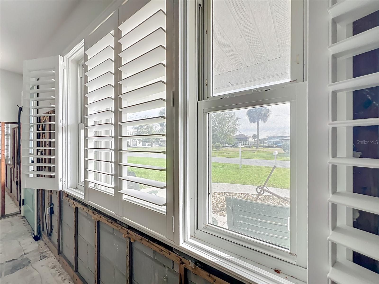 CRYSTAL SHORES ESTATES UNREC SUB - Residential