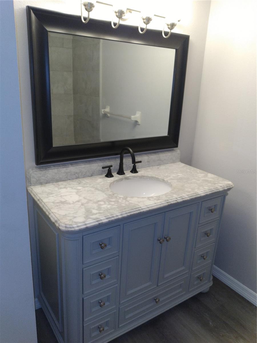 HEATHER RIDGE - Residential Lease