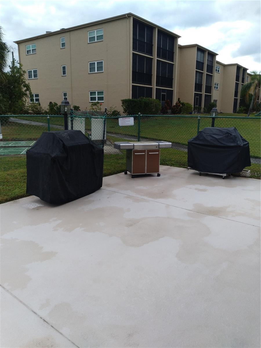 HEATHER RIDGE - Residential Lease