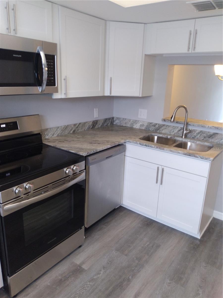 HEATHER RIDGE - Residential Lease