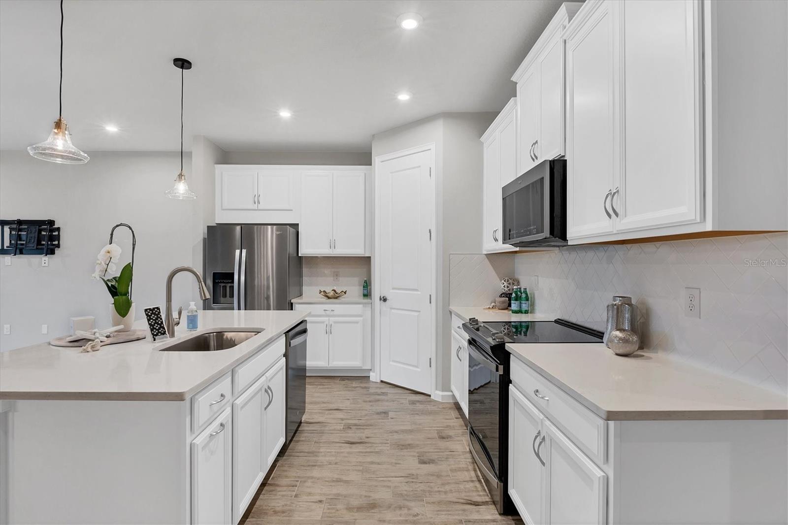 SUNSTONE VILLAGE F5 PH 1A & 1B - Residential