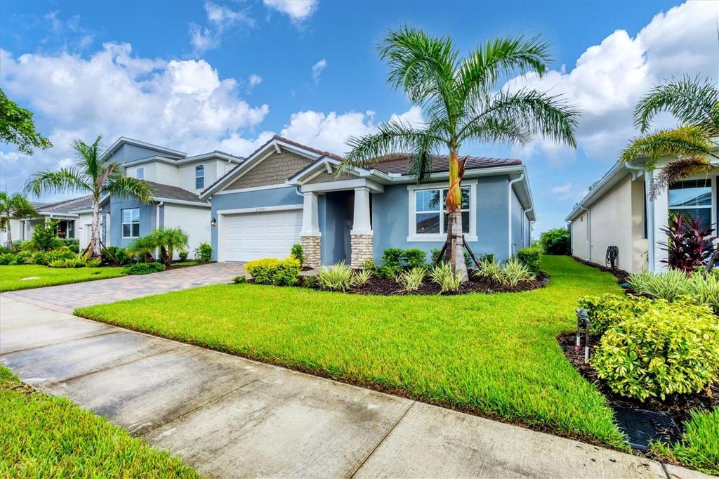 Photo of 17953 Grand Prosperity Drive, Venice, FL 34293 (MLS # N6140527)