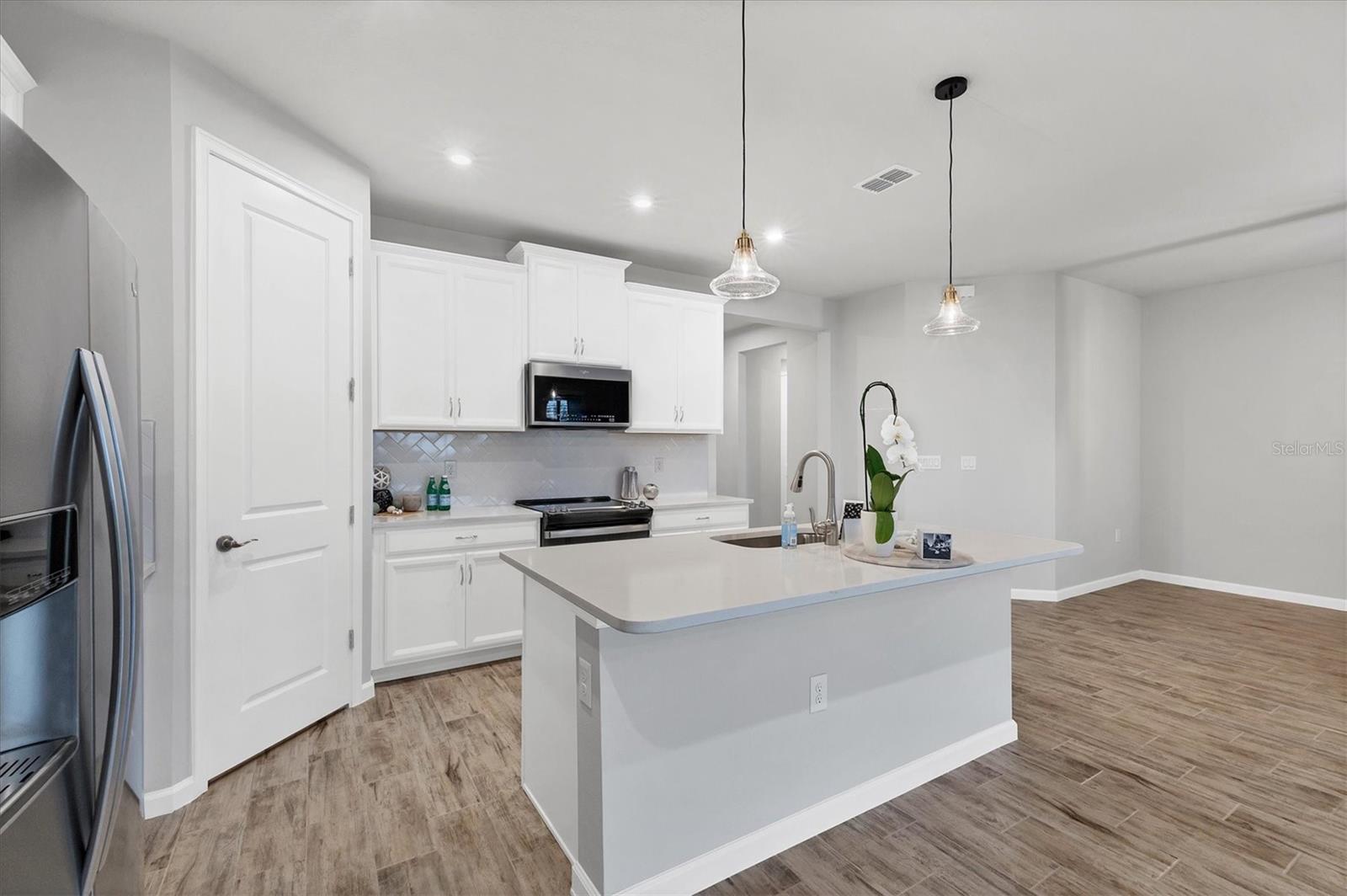 SUNSTONE VILLAGE F5 PH 1A & 1B - Residential