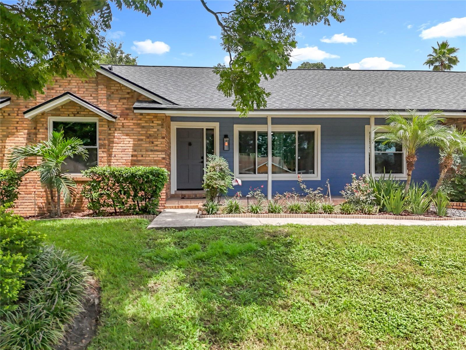 1556 SACKETT CIRCLE