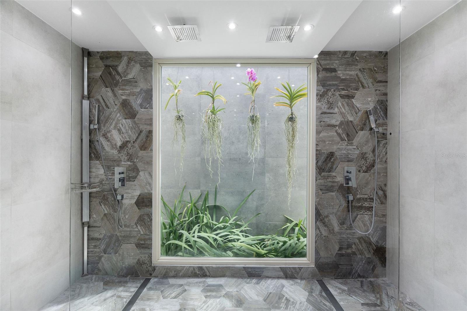 SABANERA DORADO - Residential