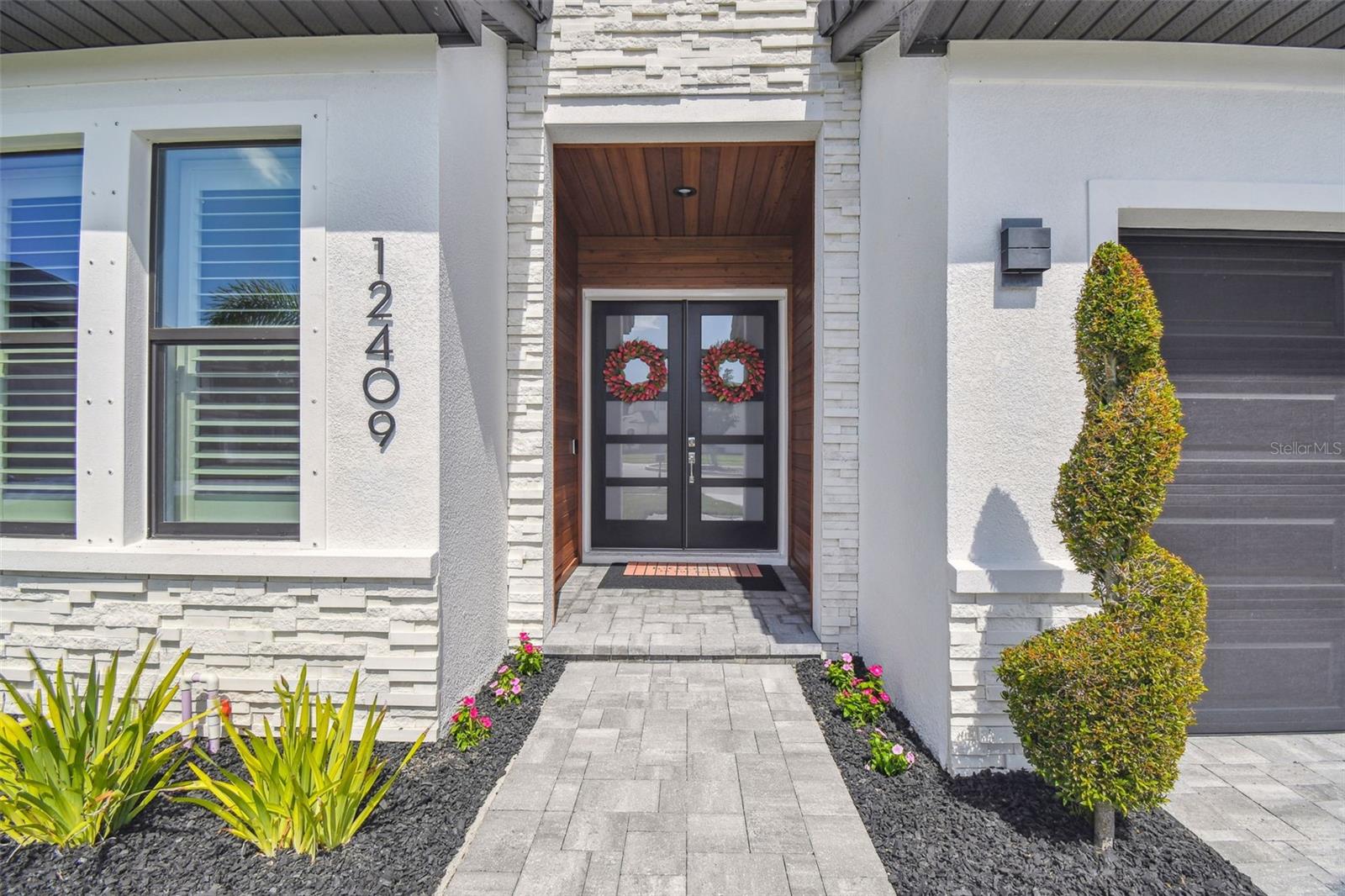 12409 GENTLE SWAN PLACE