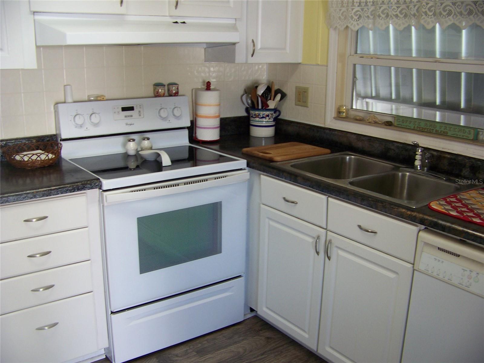 BURNT STORE COLONY MHP COOP - Residential