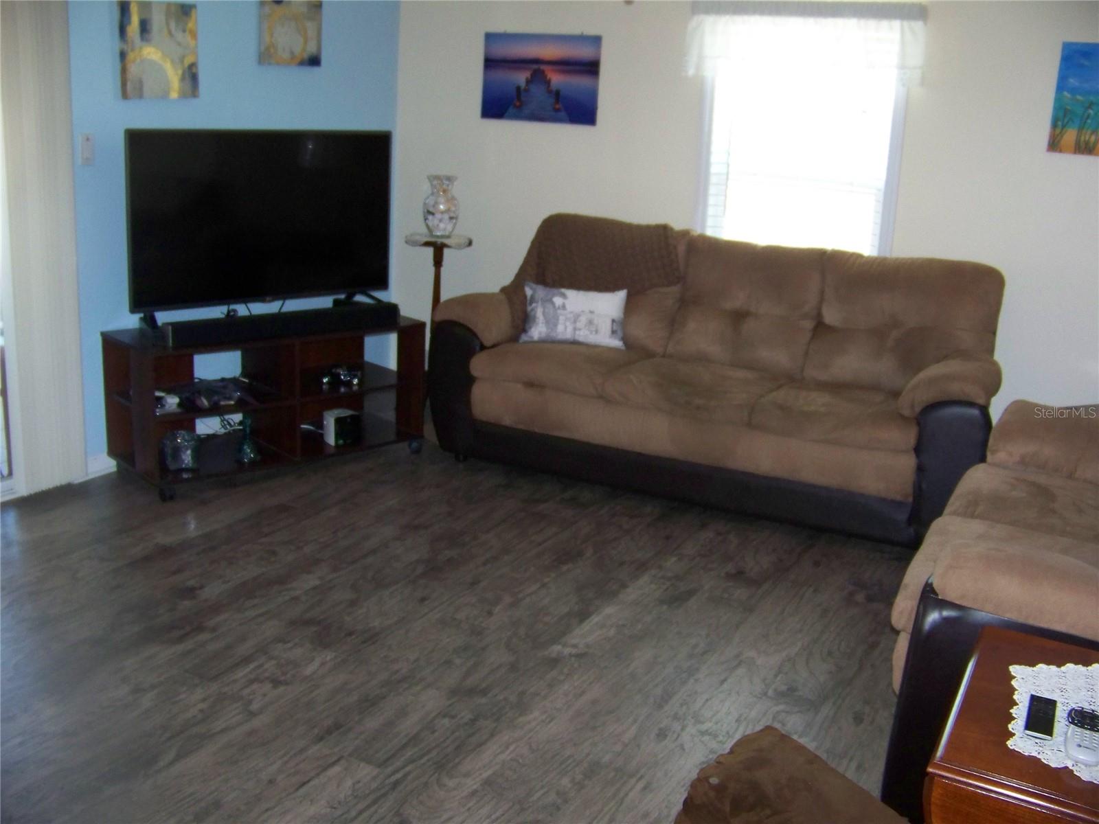 BURNT STORE COLONY MHP COOP - Residential