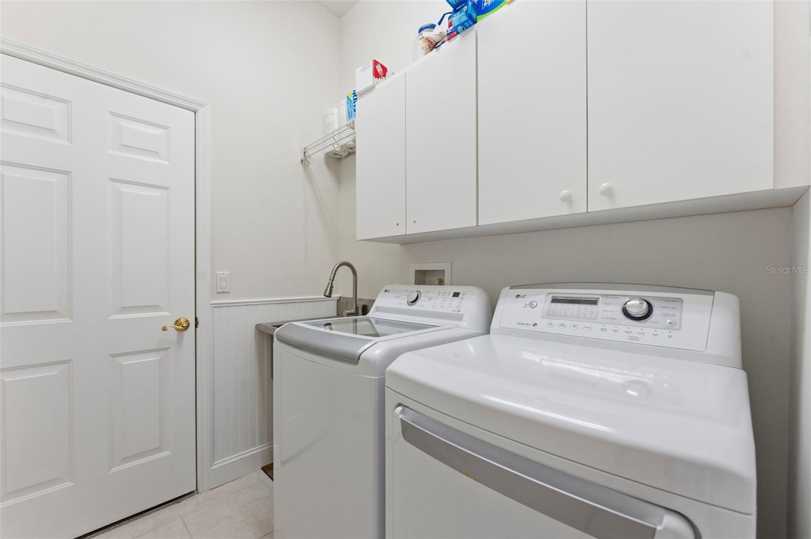 CANTERBURY OAKS - Residential