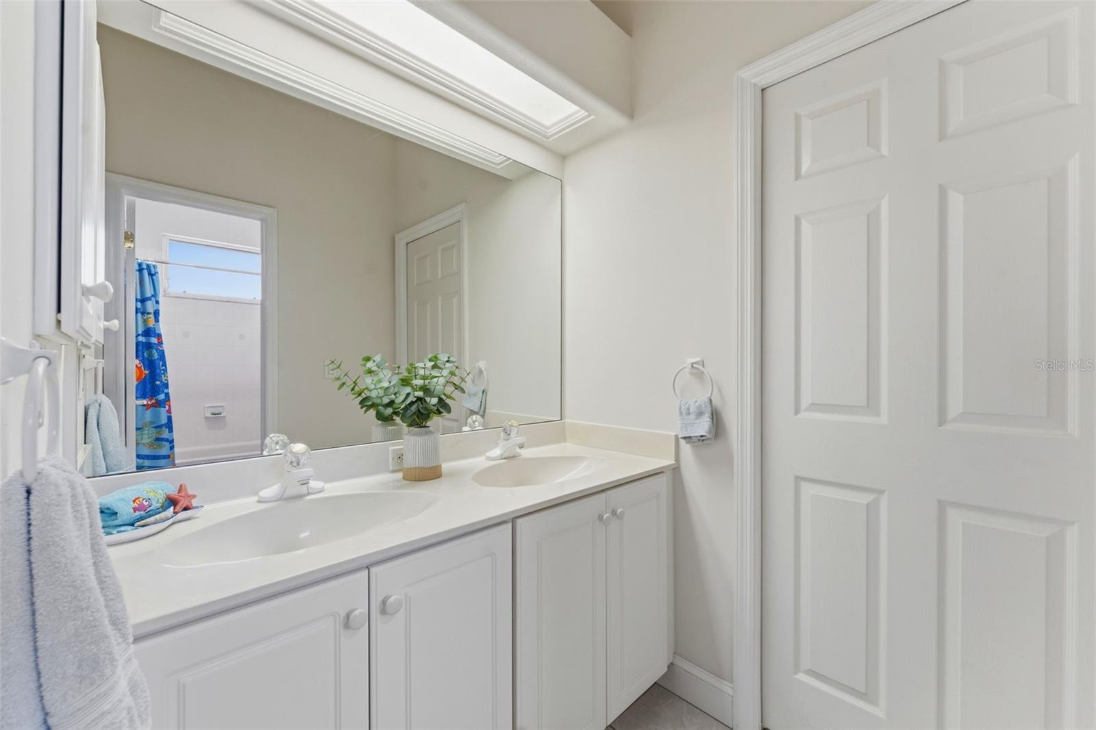 CANTERBURY OAKS - Residential