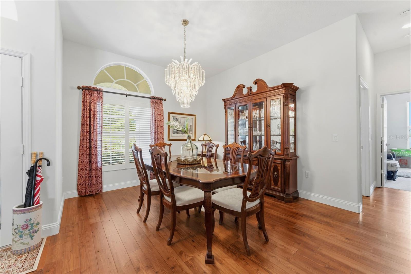 CANTERBURY OAKS - Residential