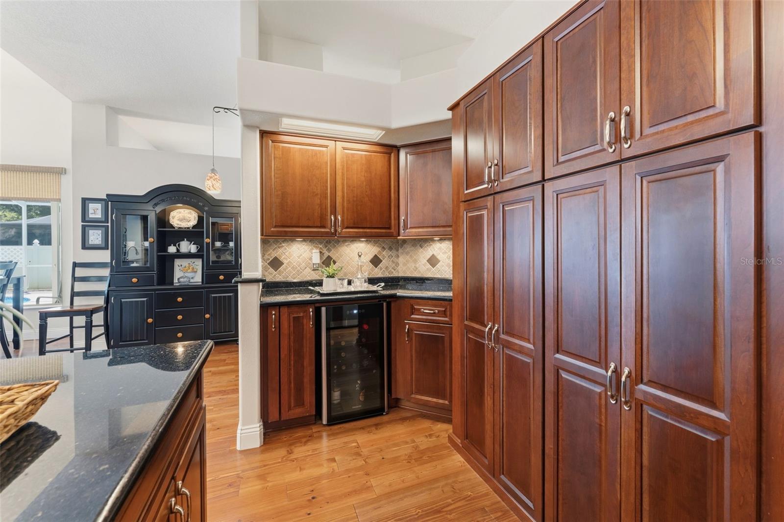 CANTERBURY OAKS - Residential
