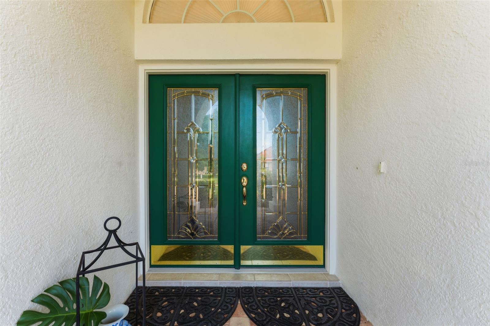 CANTERBURY OAKS - Residential