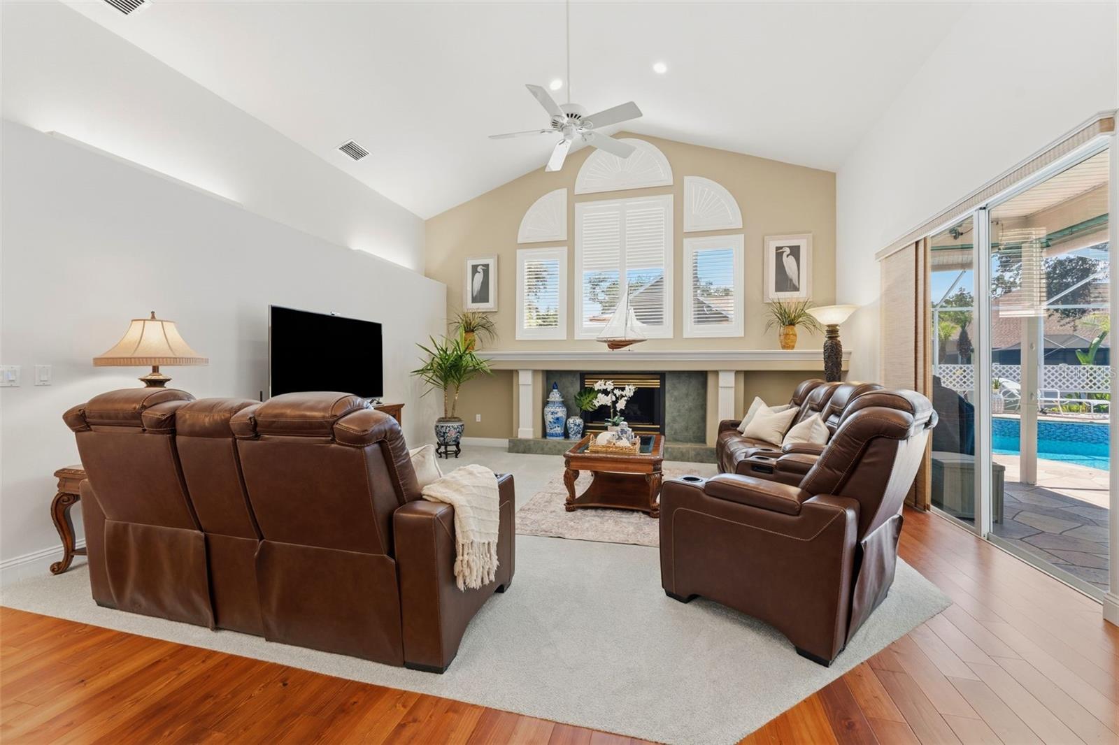 CANTERBURY OAKS - Residential