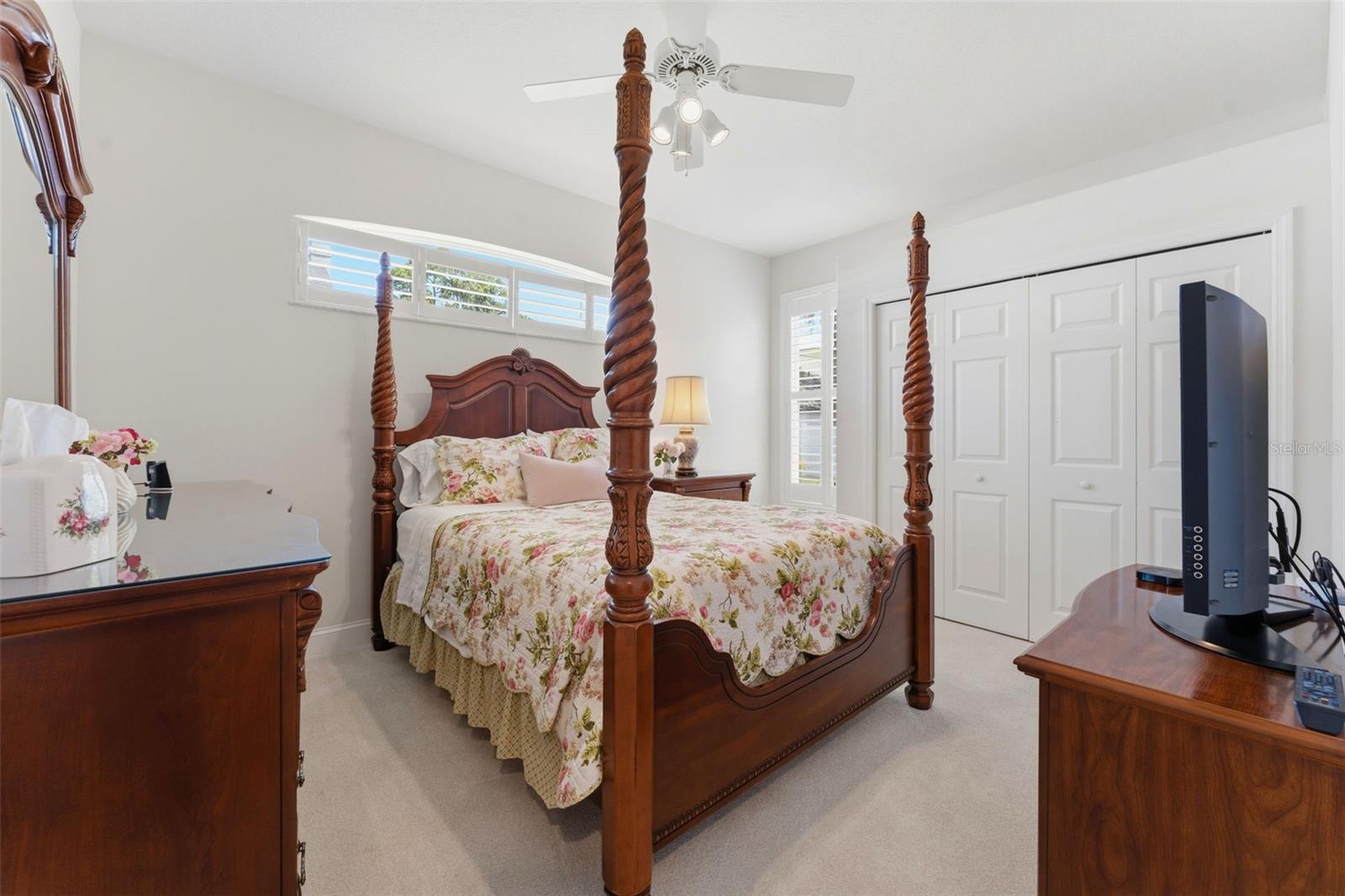 CANTERBURY OAKS - Residential