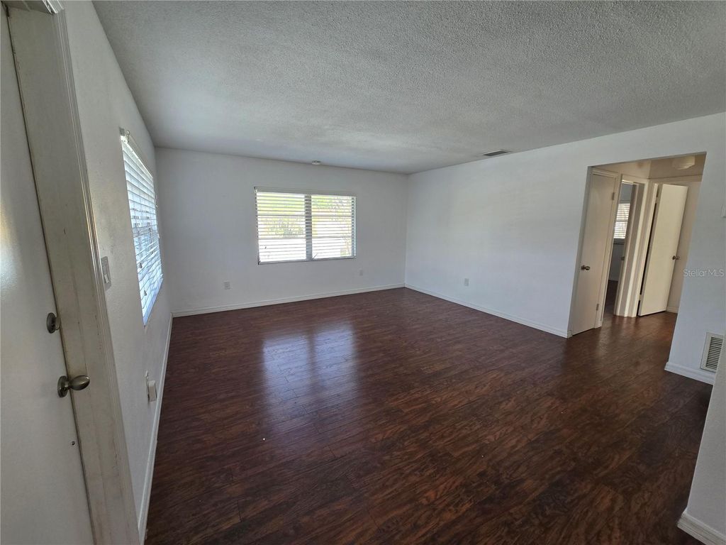 Photo of 609 Woodlawn Boulevard #607, Orlando, FL 32801 (MLS # O6398963)