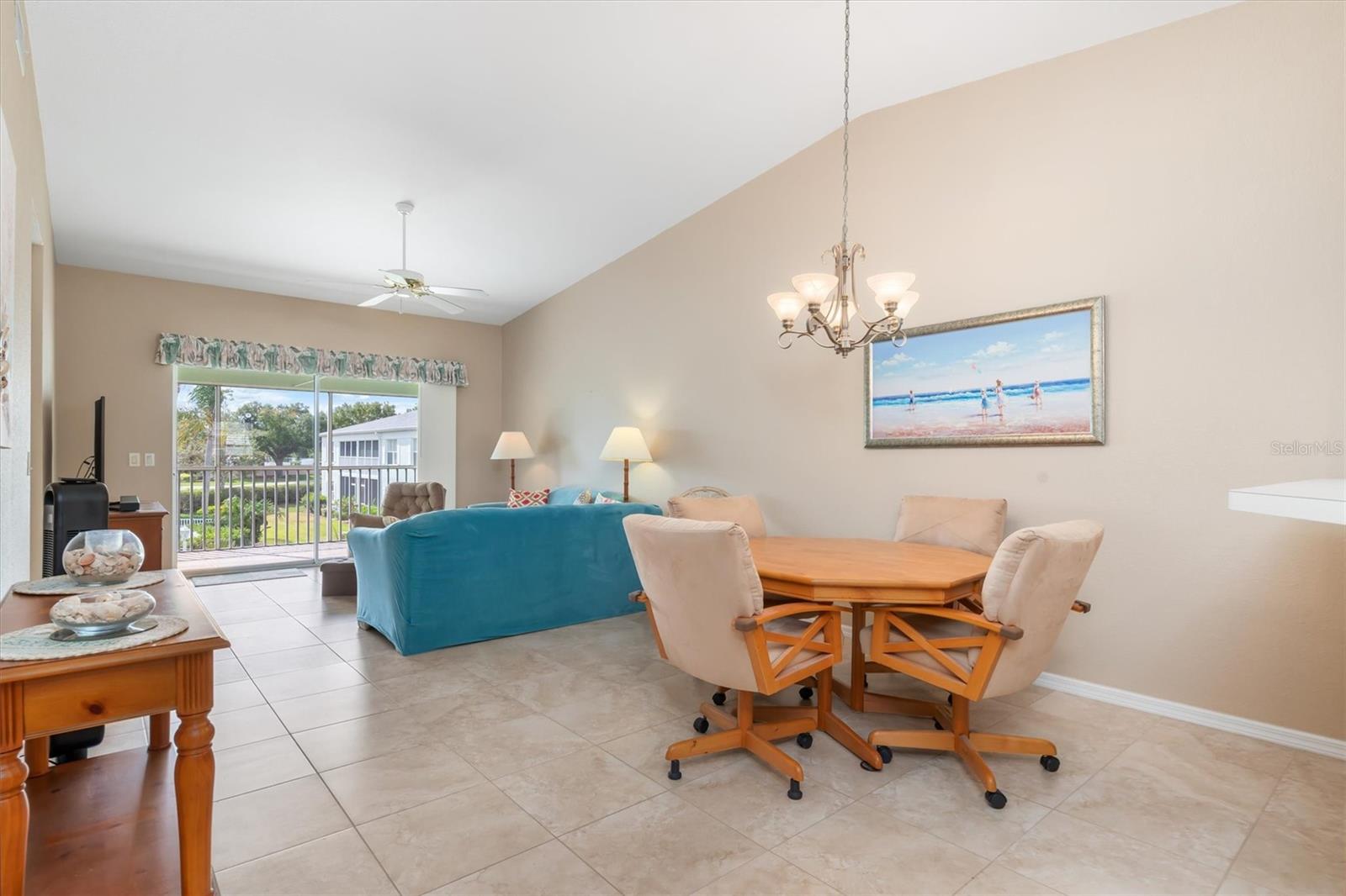 5725 GREENWOOD AVENUE 8203