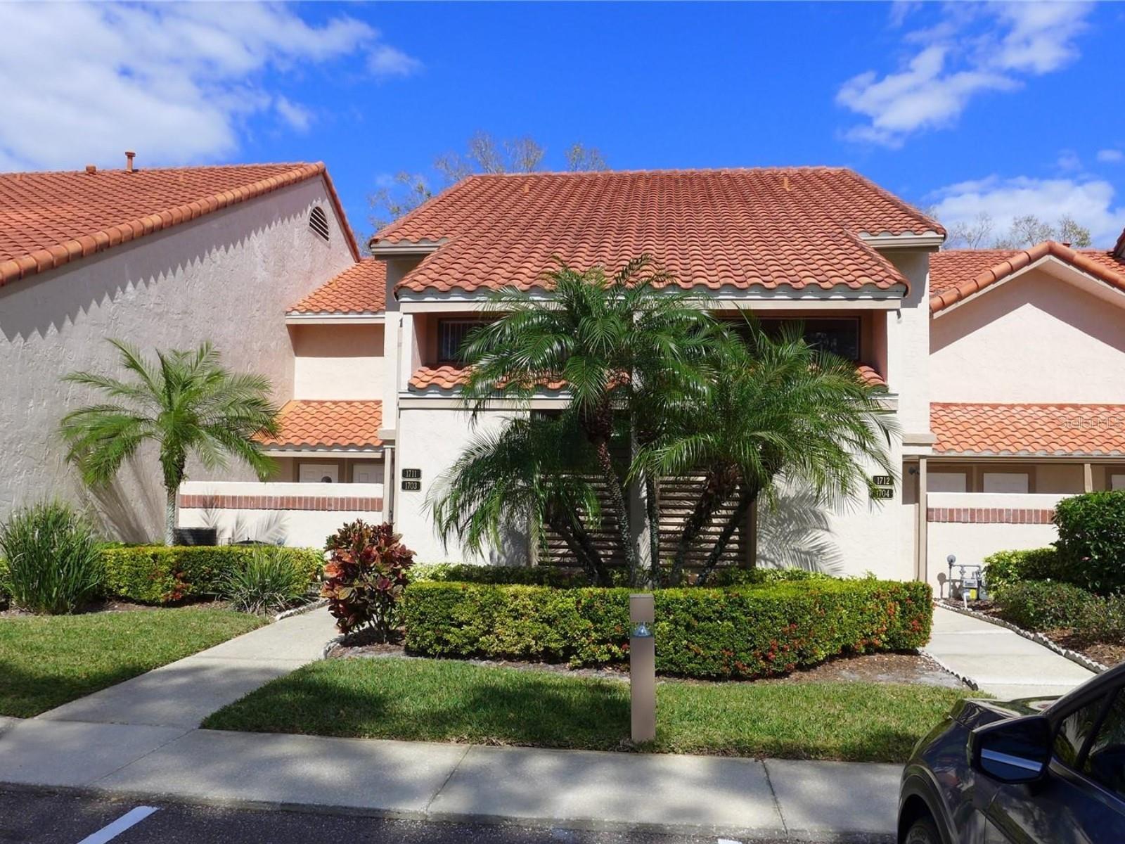 1711 GARDEN LAKE DRIVE 1711