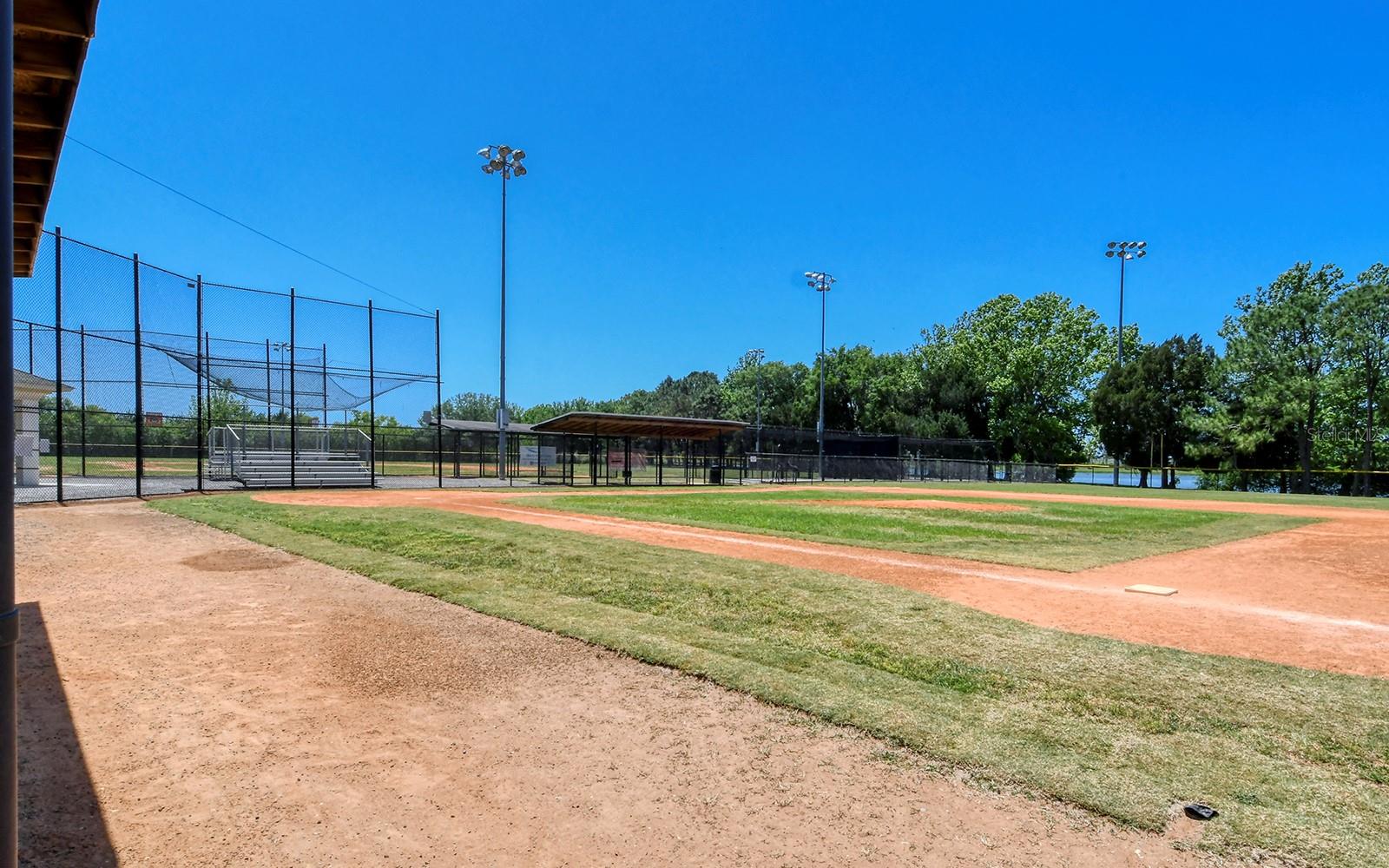 COACH HOMES AT CUDDY COVE PH 3 - Residential