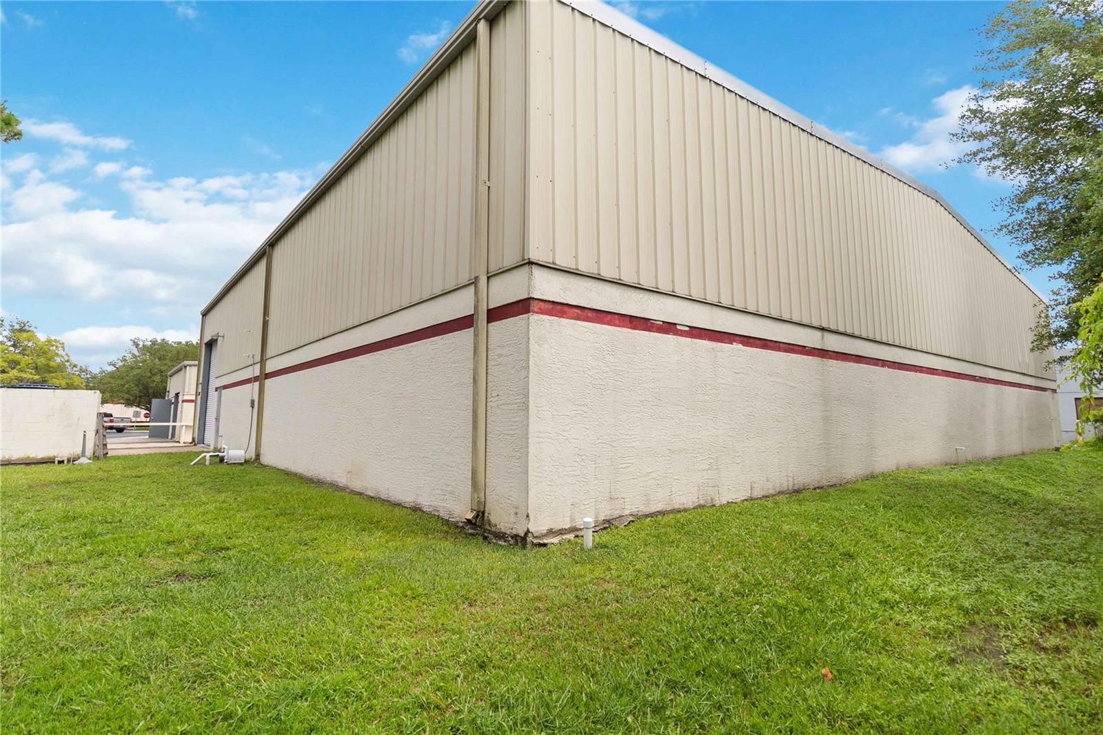 FLORIDA CENTRAL COMMERCE PARK - Commercial Sale