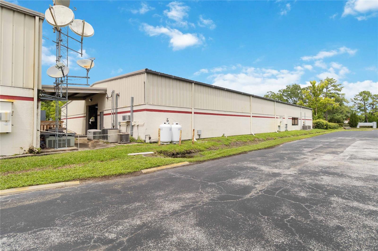 FLORIDA CENTRAL COMMERCE PARK - Commercial Sale