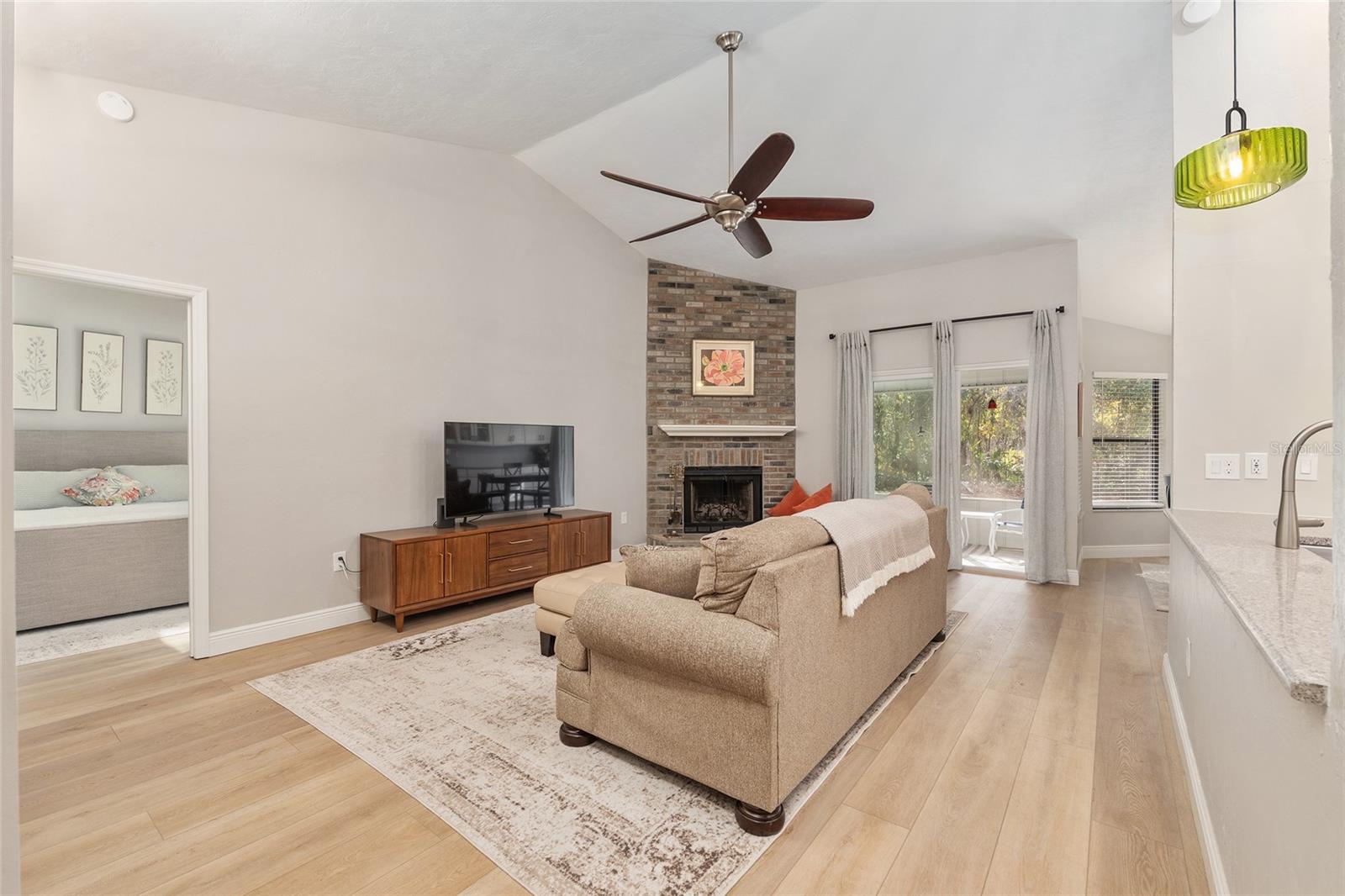 SUMMER CREEK PH V - Residential