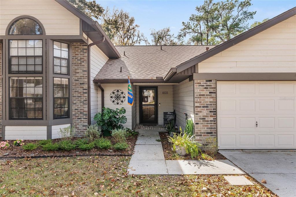 Photo of 4122 NW 59th Terrace, Gainesville, FL 32606 (MLS # GC536047)