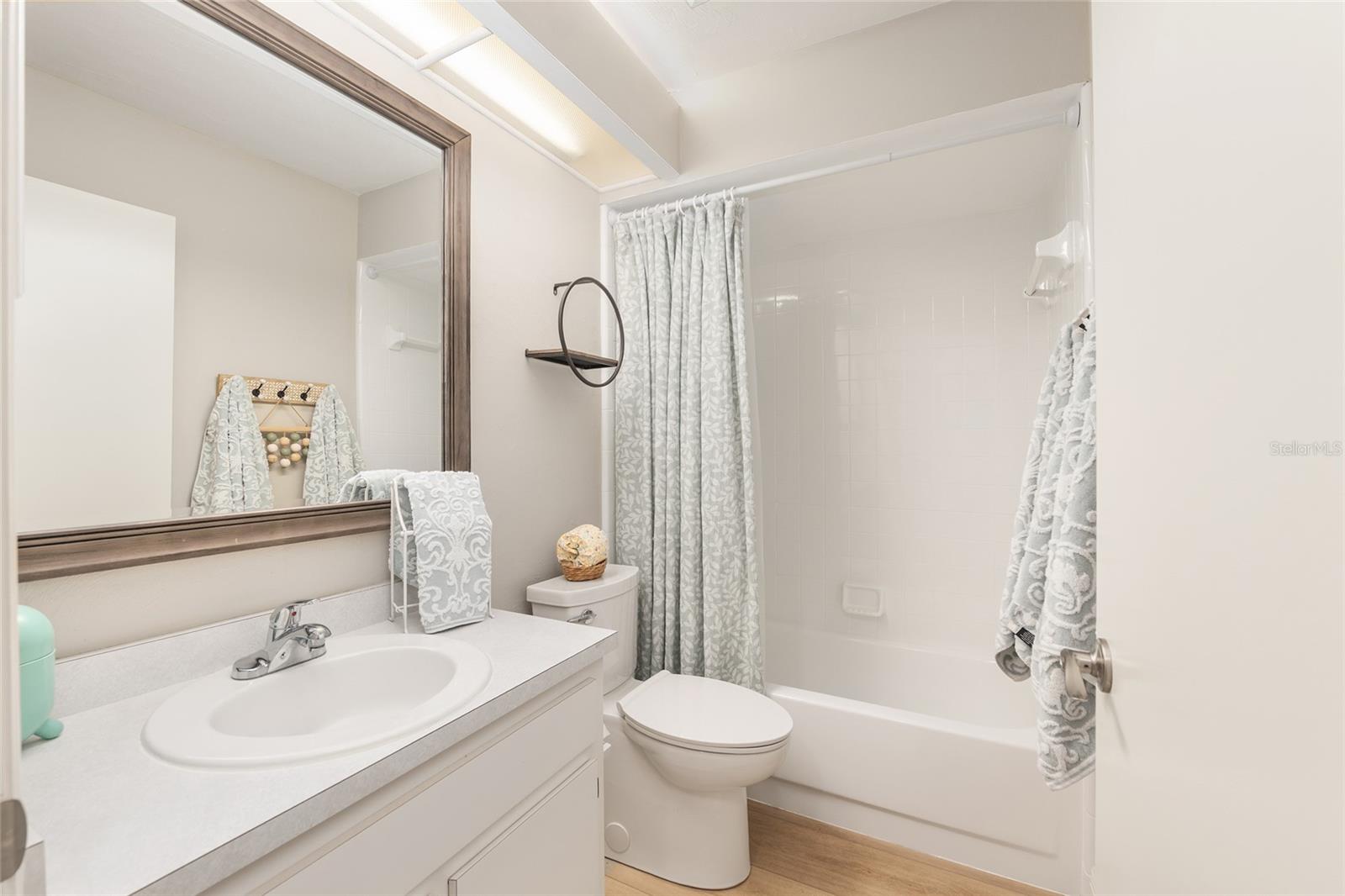 SUMMER CREEK PH V - Residential