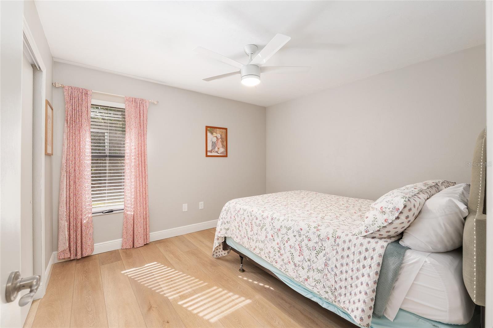 SUMMER CREEK PH V - Residential