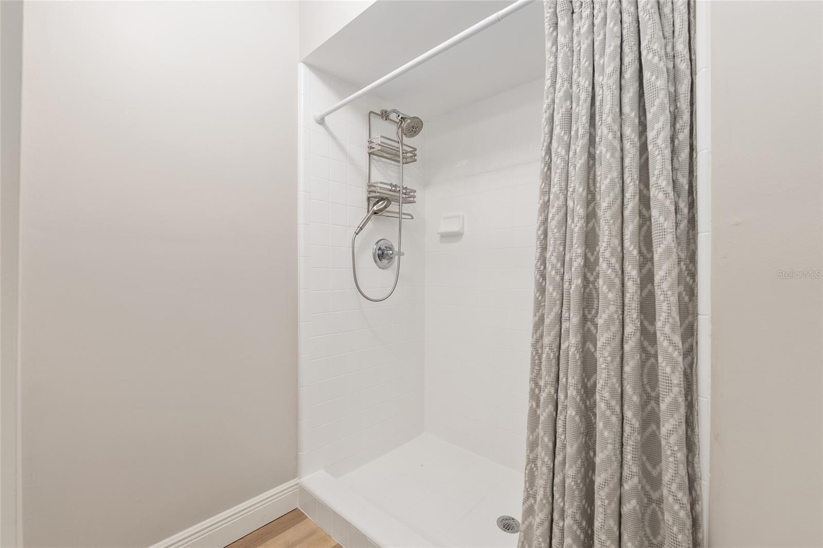 SUMMER CREEK PH V - Residential