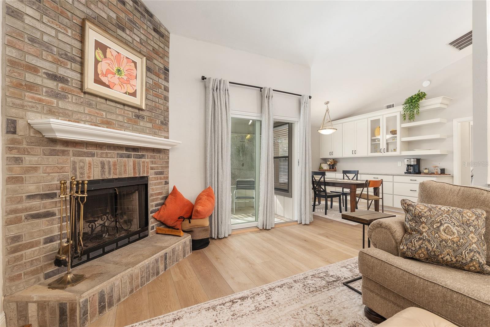 SUMMER CREEK PH V - Residential