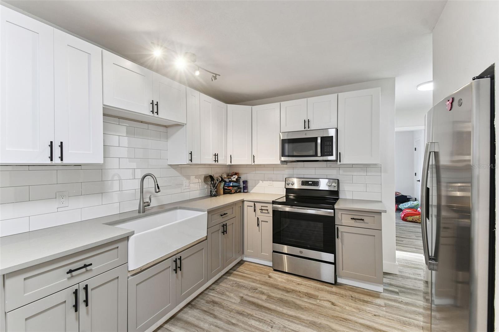 RICHEY HEIGHTS - Residential