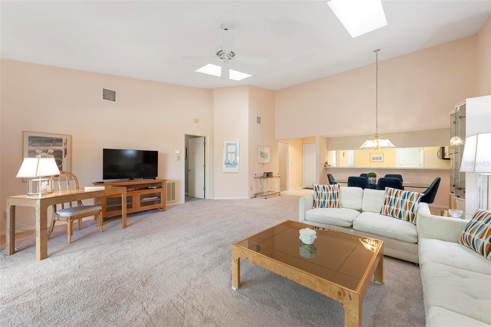 LAKESHORE VILLAGE - Residential