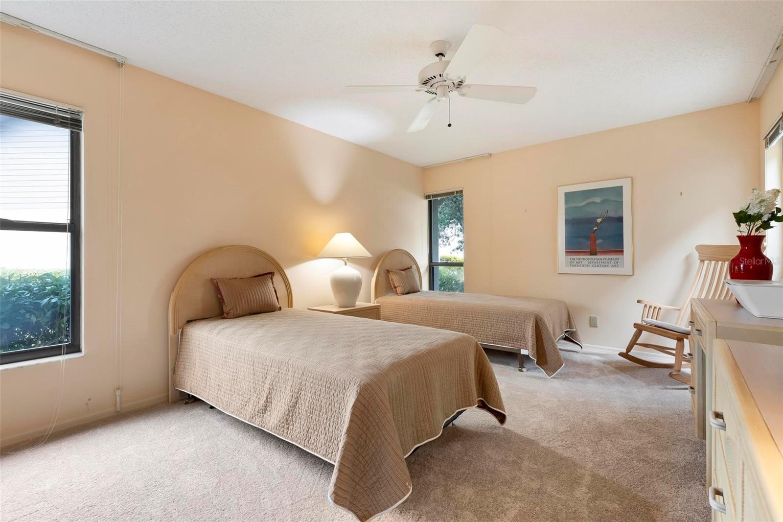 LAKESHORE VILLAGE - Residential