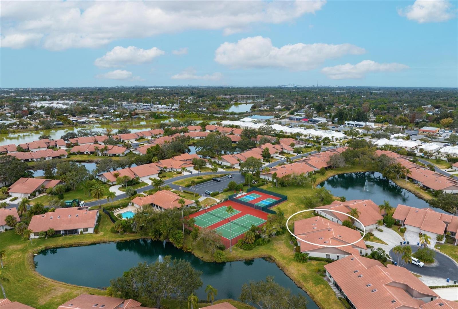 LAKESHORE VILLAGE - Residential