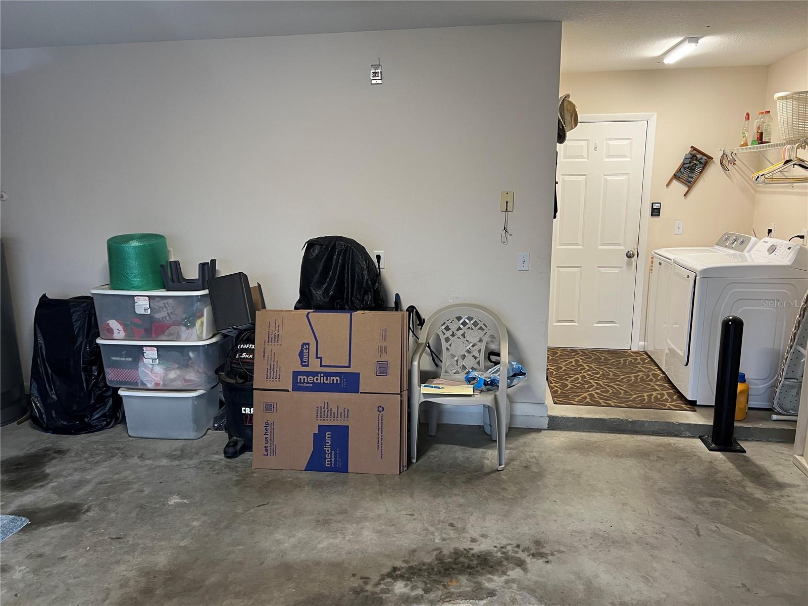 ON TOP OF THE WORLD - Residential