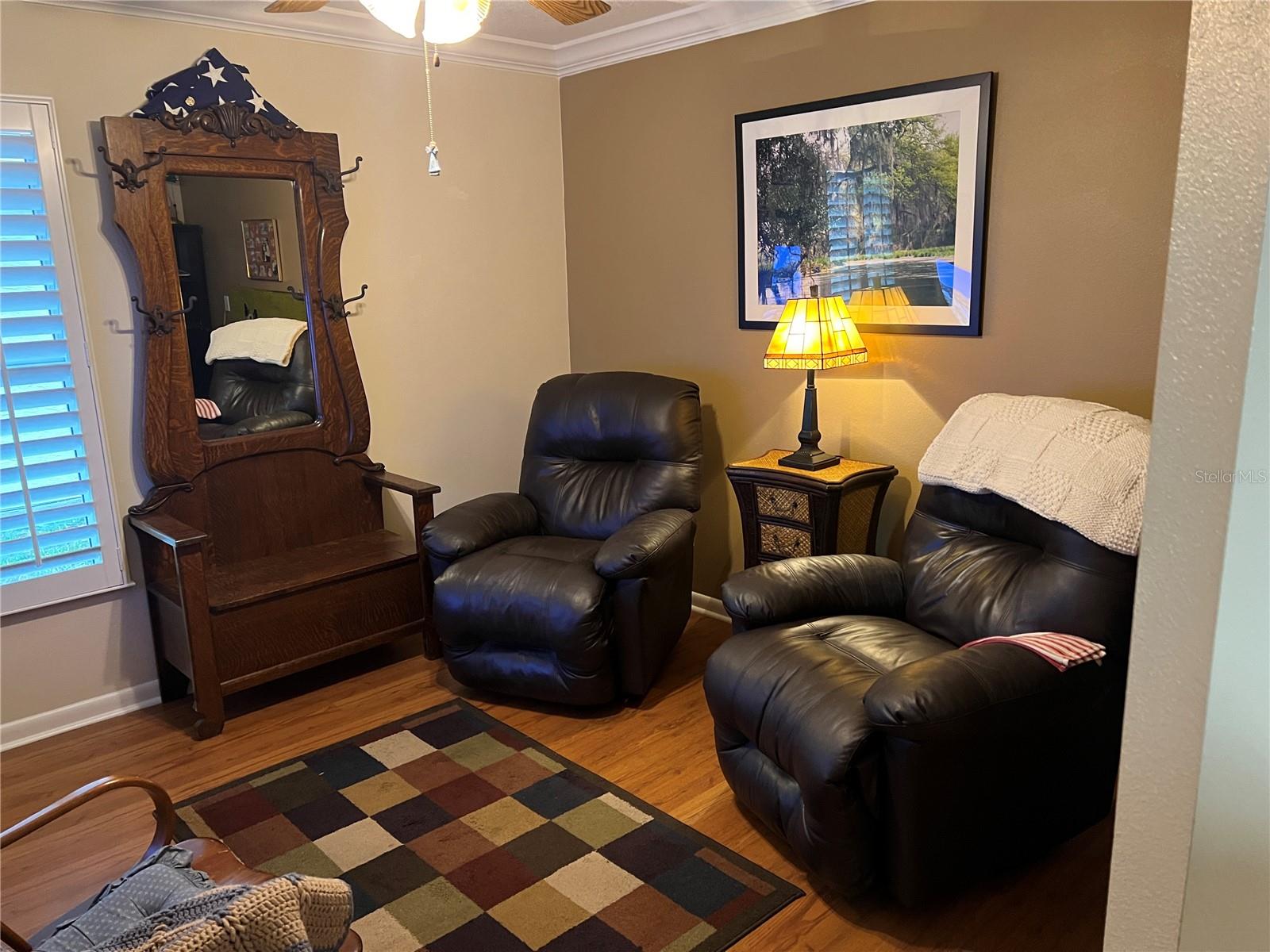 ON TOP OF THE WORLD - Residential