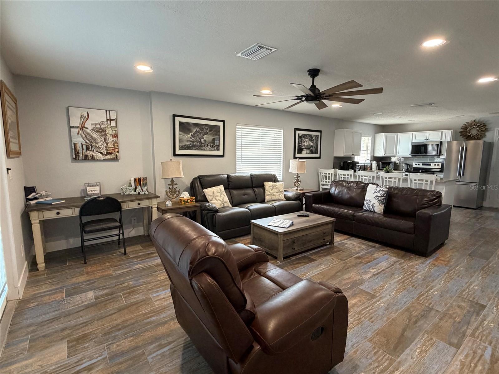 SPINNAKER BAY - Residential