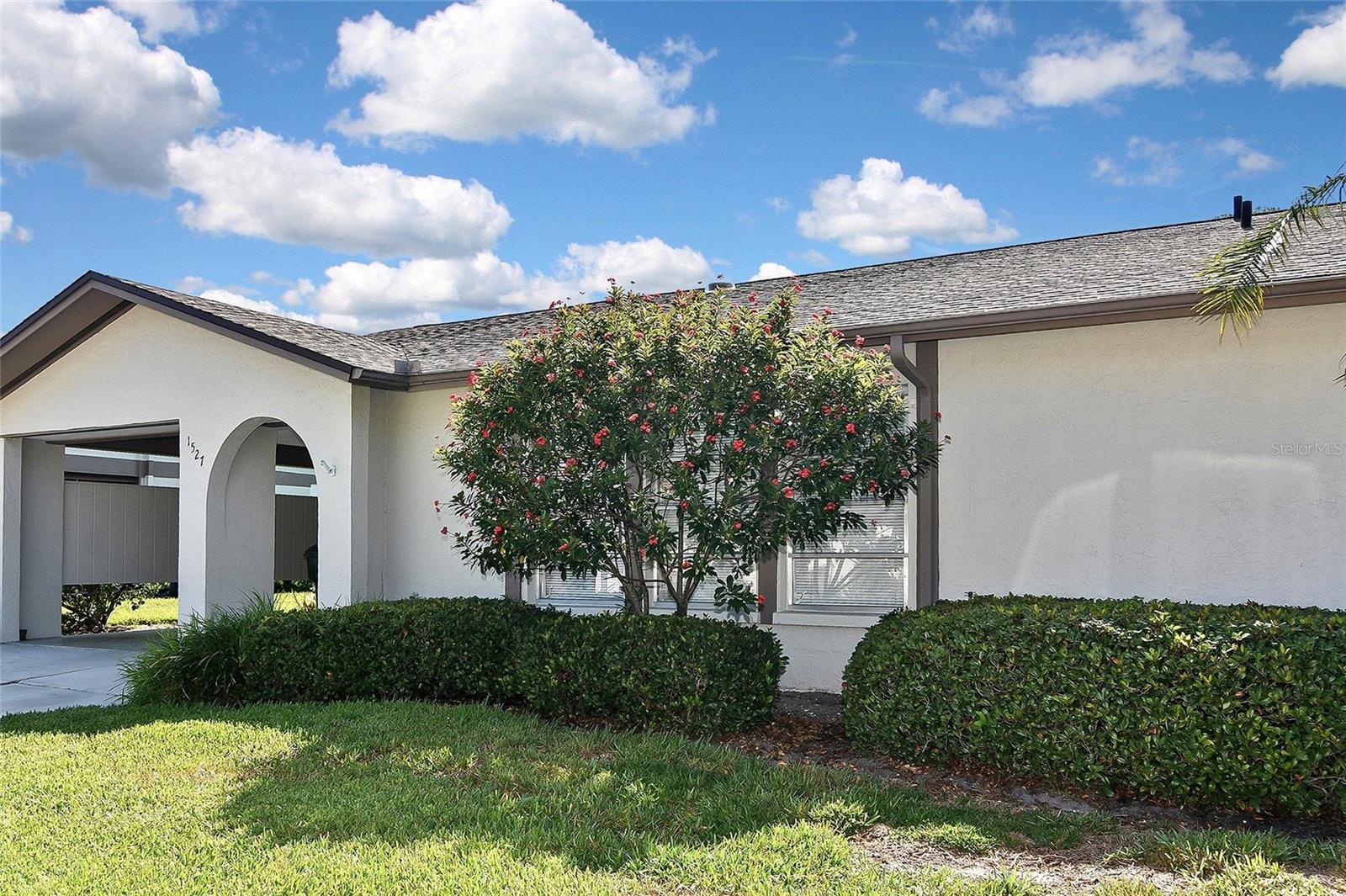 1527 STEWART DRIVE 115