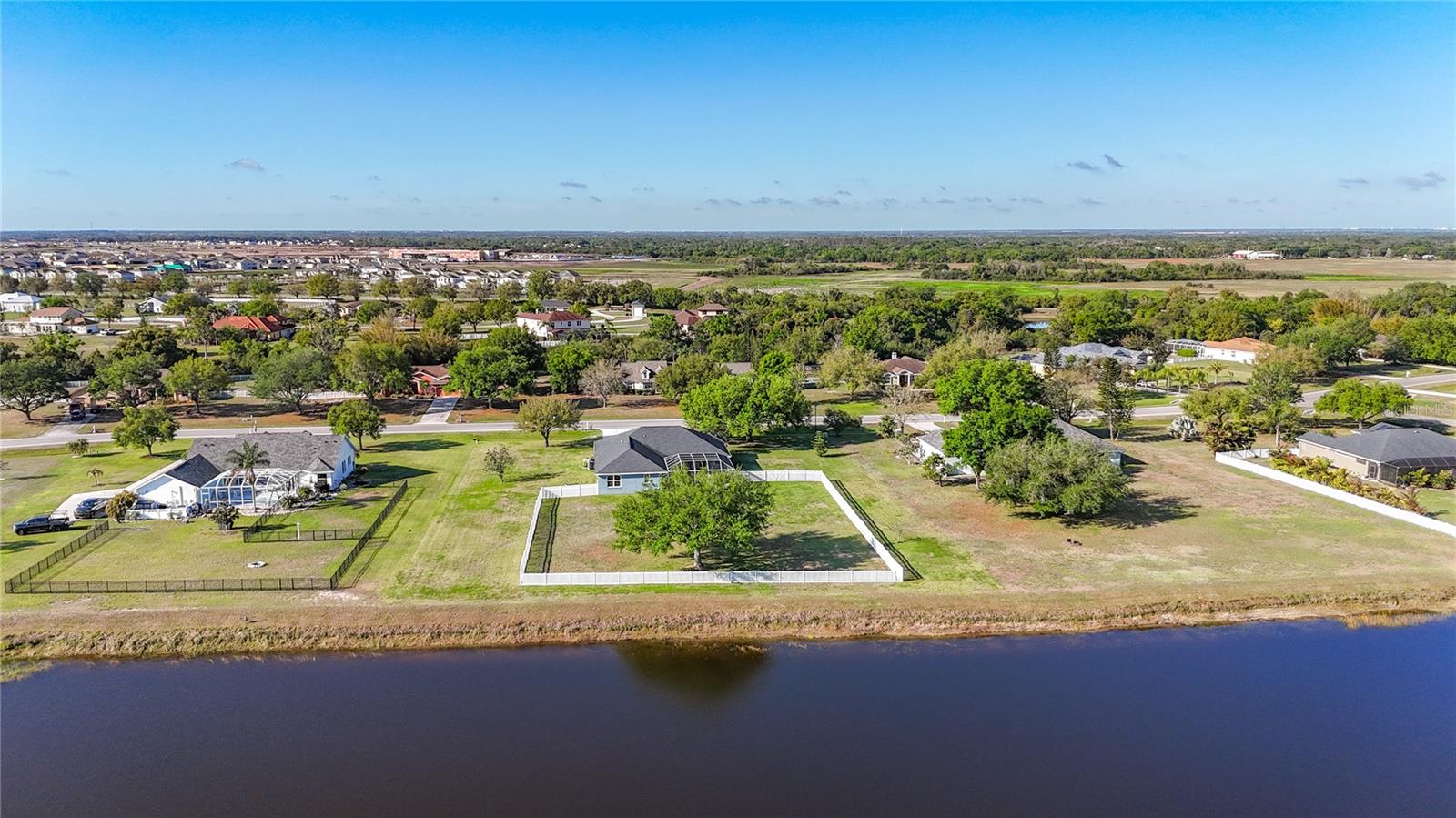 FOXBROOK PH I - Residential