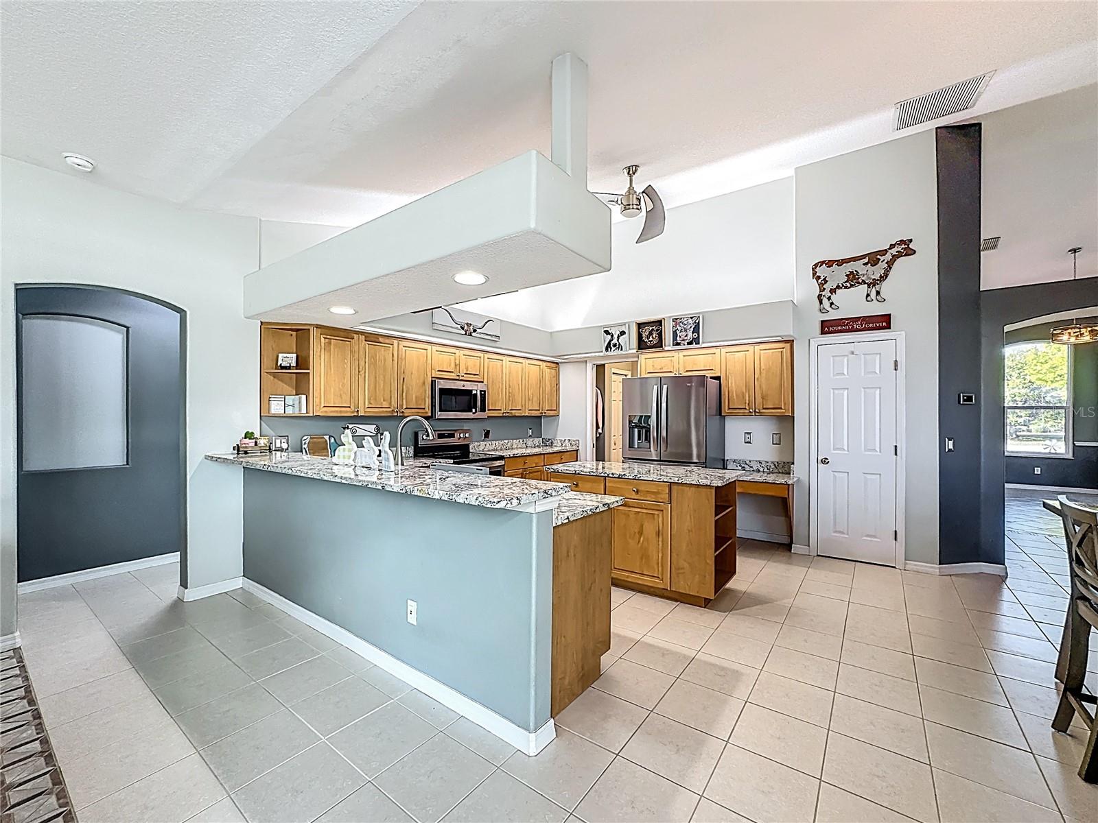 FOXBROOK PH I - Residential