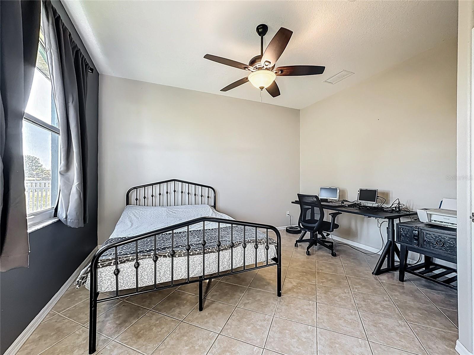 FOXBROOK PH I - Residential