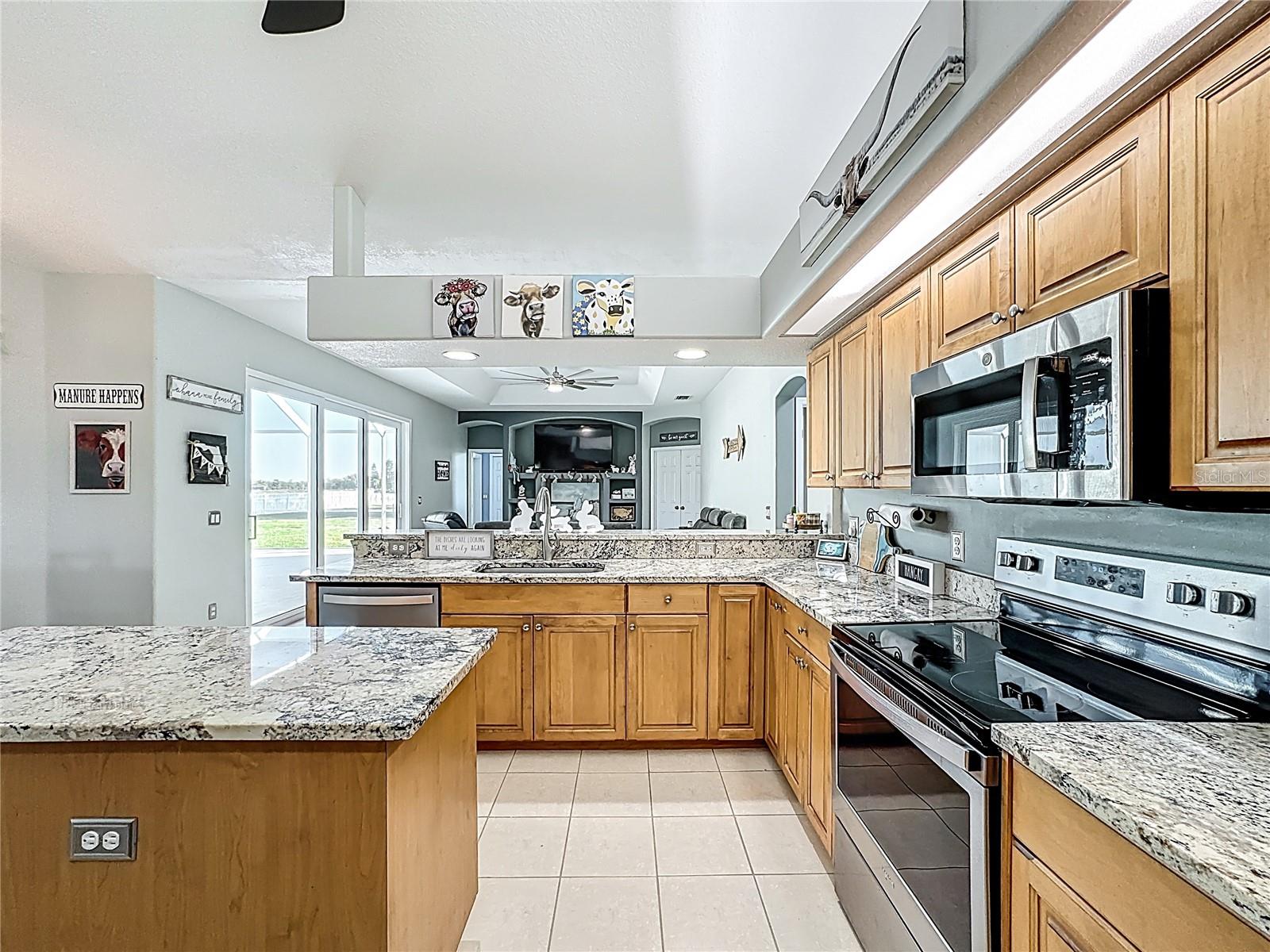 FOXBROOK PH I - Residential