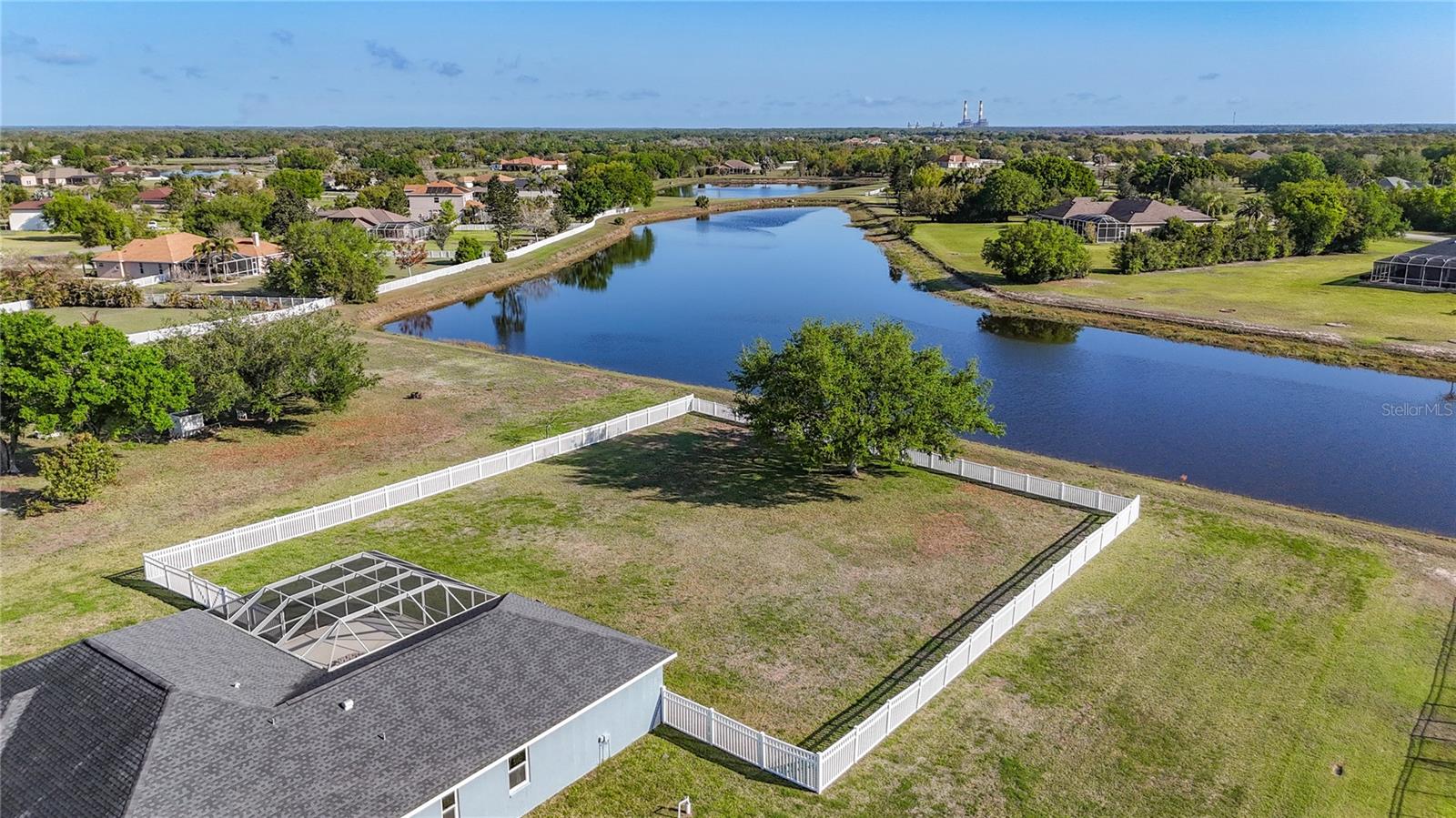 FOXBROOK PH I - Residential