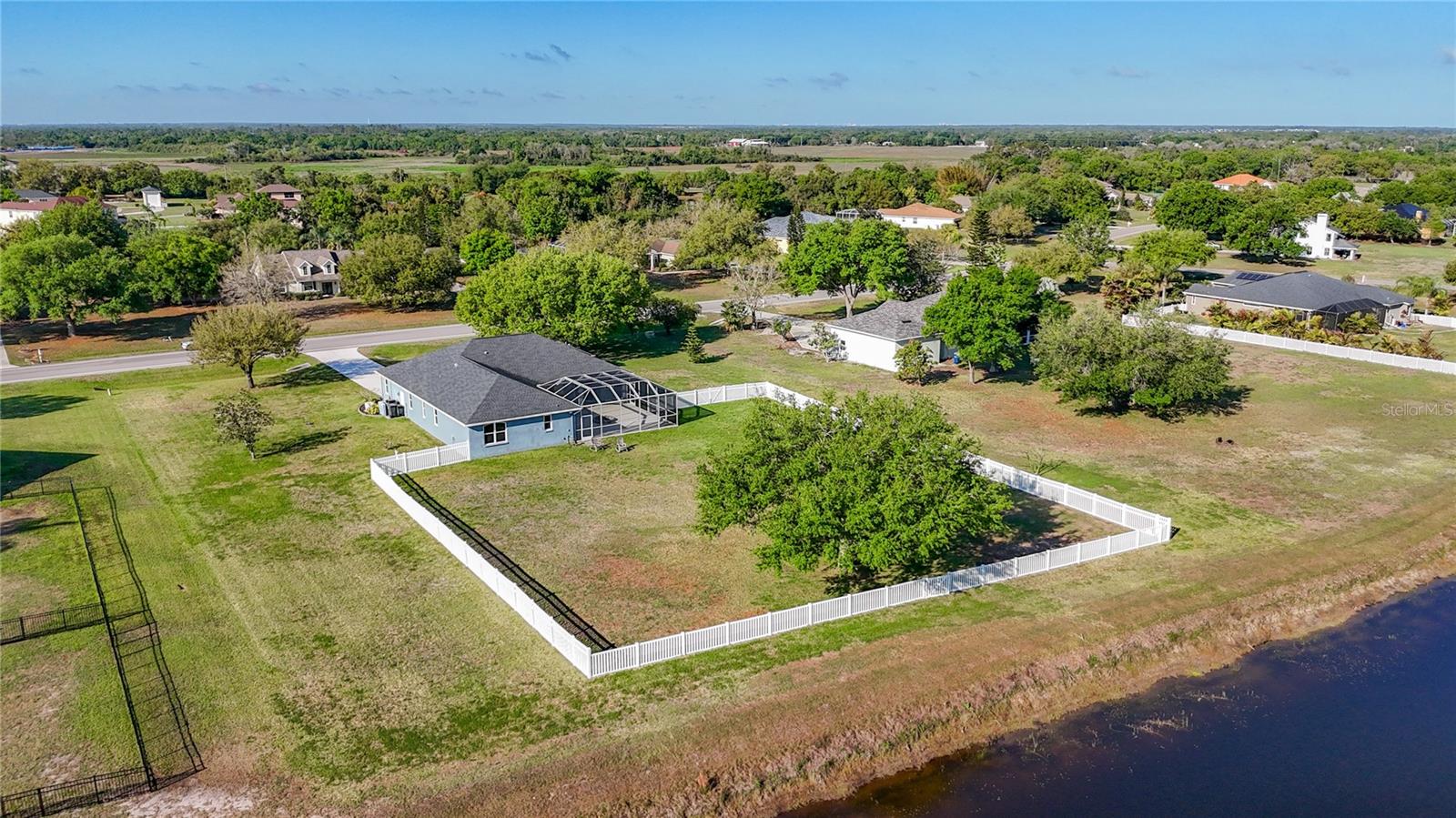 FOXBROOK PH I - Residential