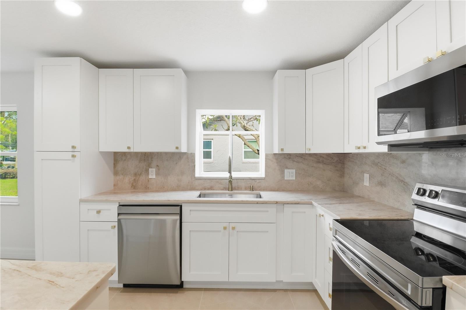 RIVERHAVEN VILLAGE - Residential