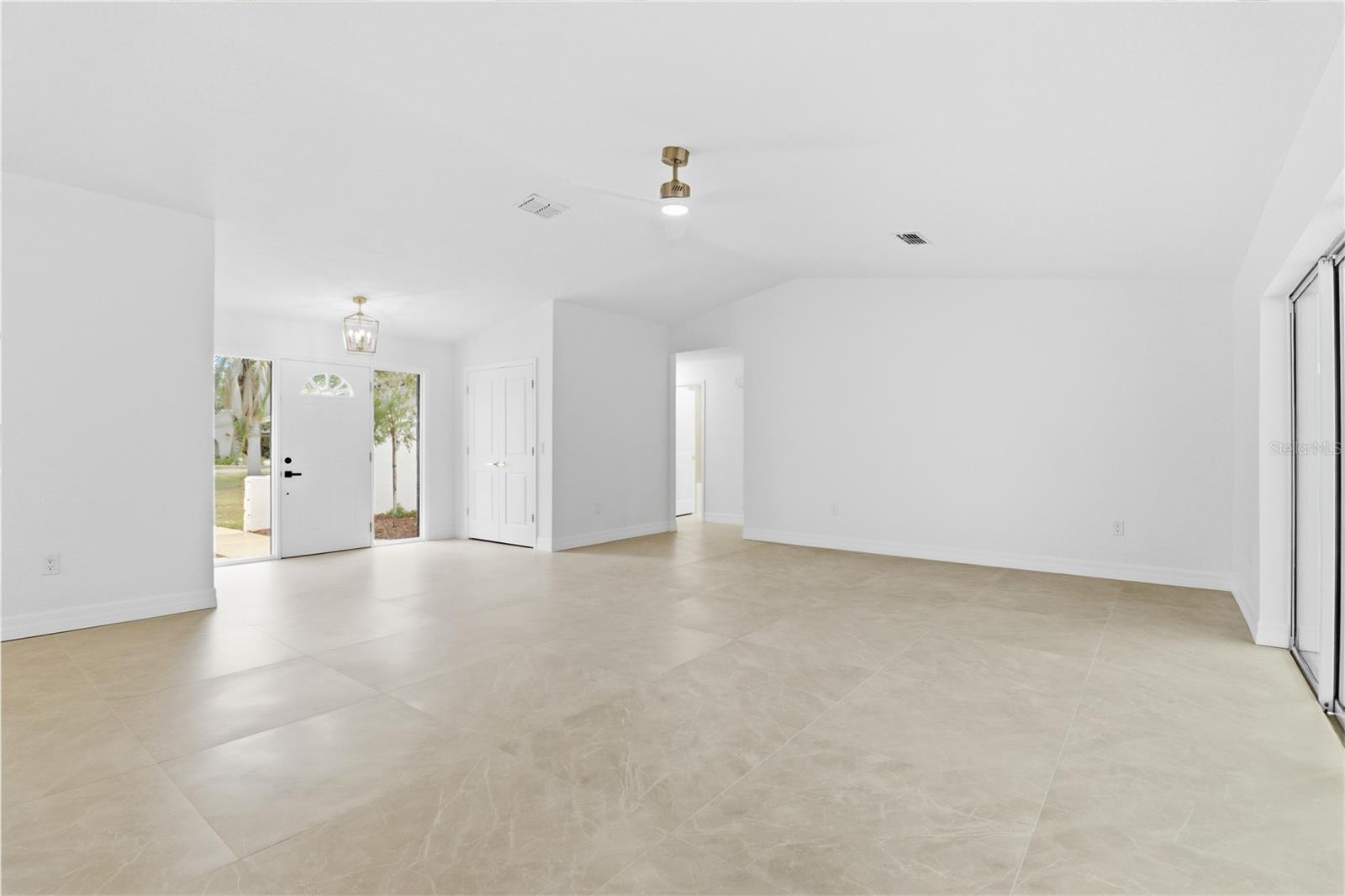 RIVERHAVEN VILLAGE - Residential