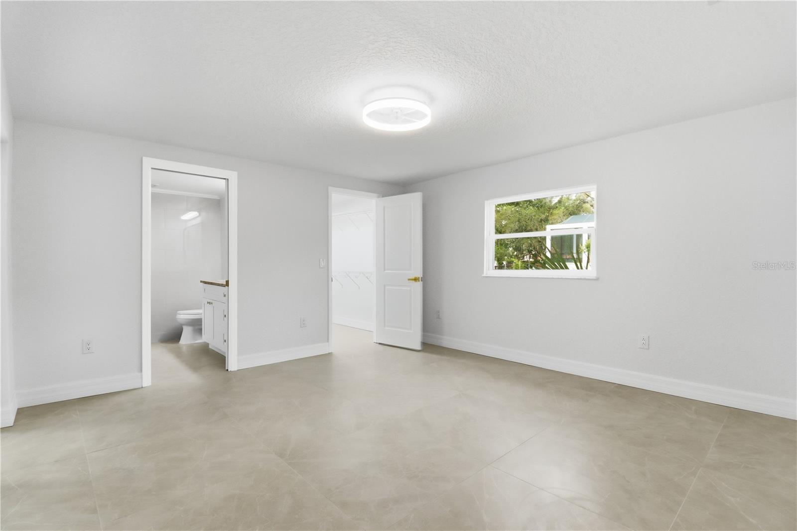 RIVERHAVEN VILLAGE - Residential