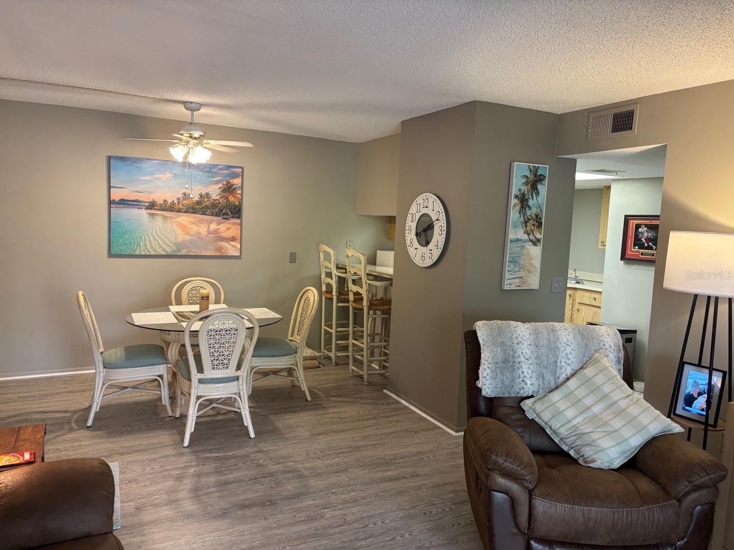 OAK FORREST - Residential